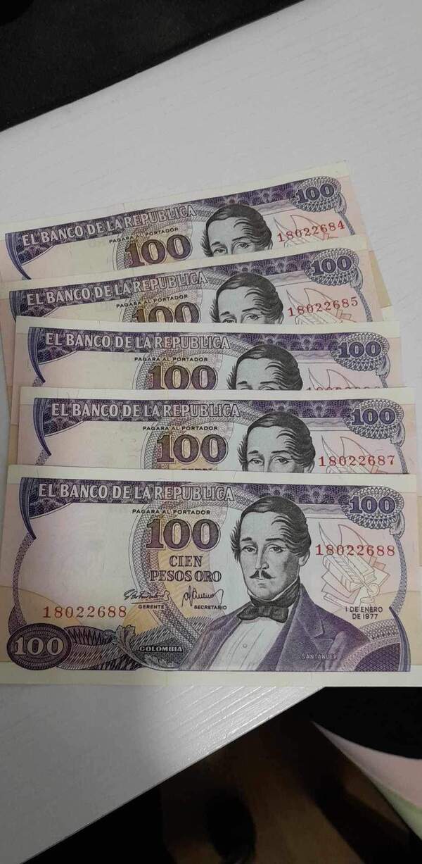 Billete $100