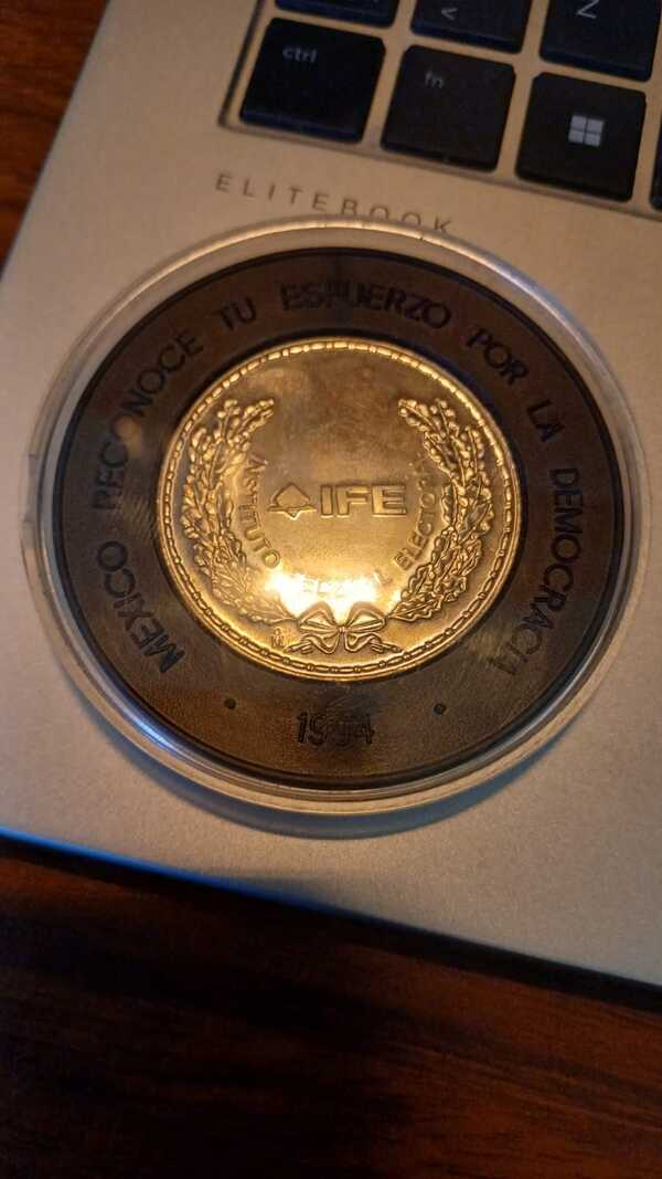 Moneda del IFE (1994)