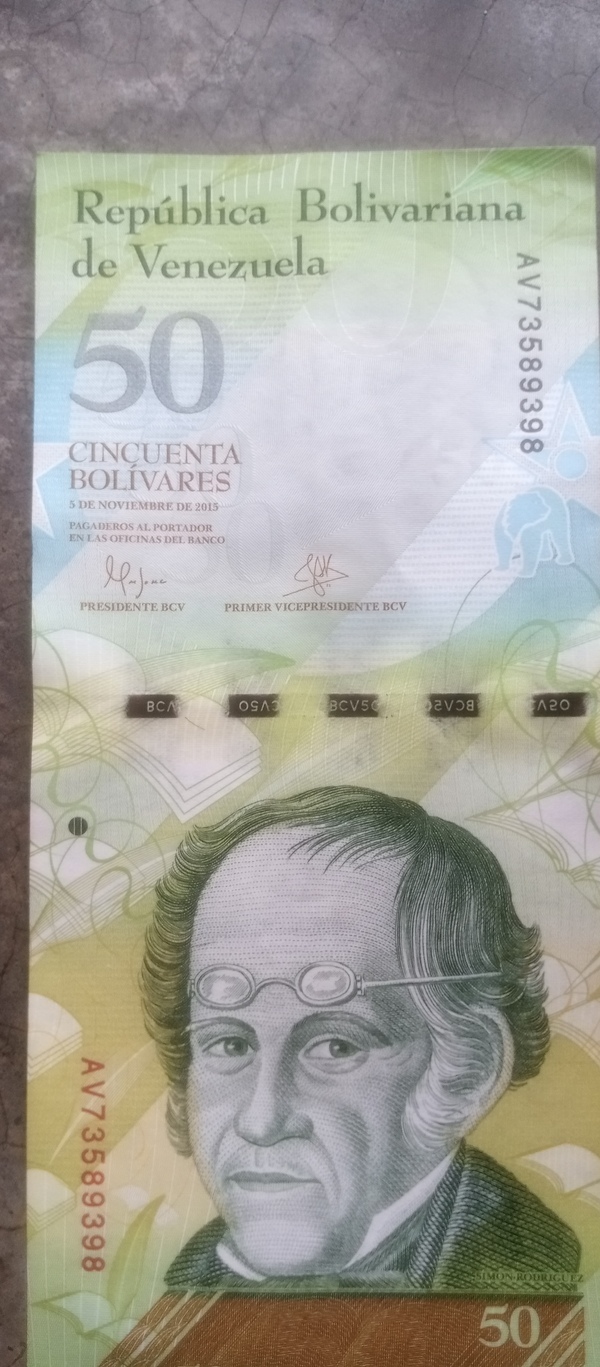 Billete de 50bs.F año2015