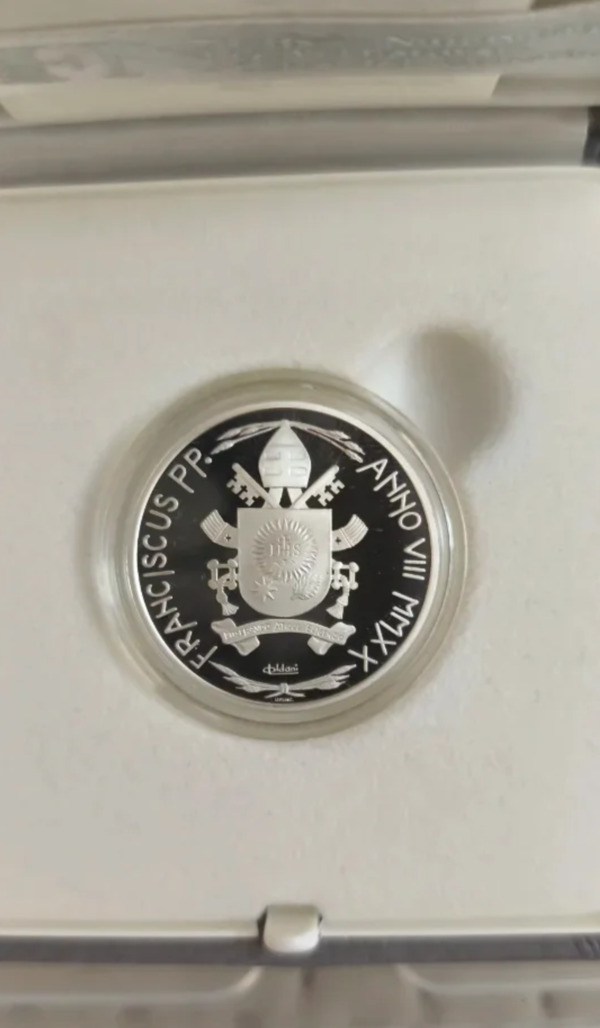 Moneda plata Vaticano 2020