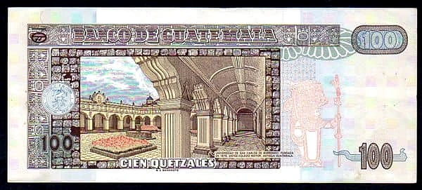 100 Quetzales