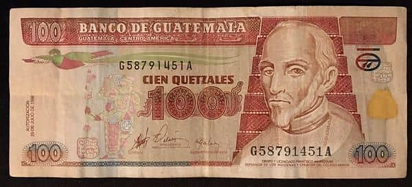 100 Quetzales